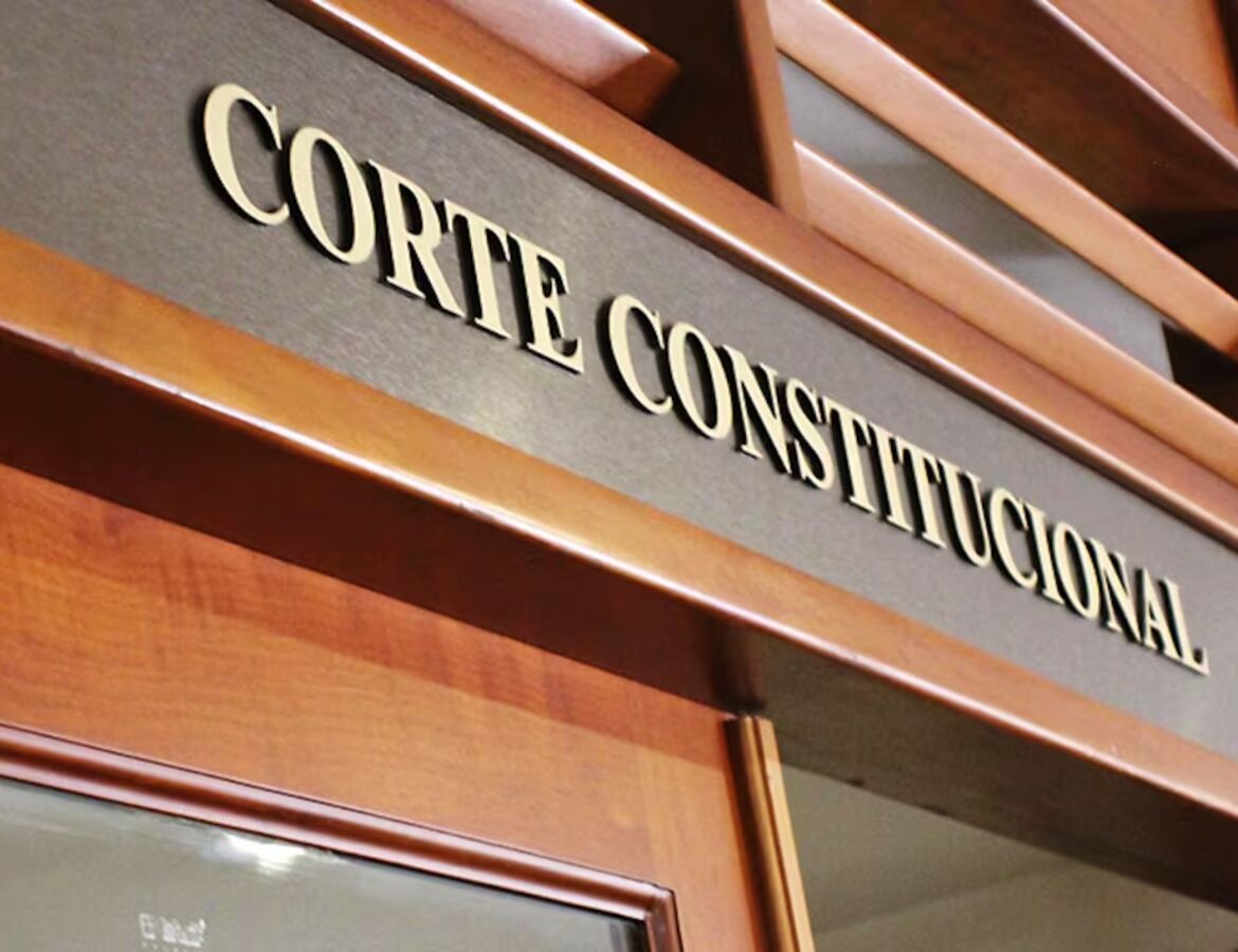 Corte Constitucional 9 Nov
