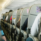 PASAJEROS DE AVIÓN