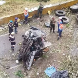 tractomula se precipitó a un abismo cerca al Alto de la Línea