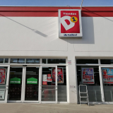 Tiendas D1