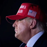 donald trump 8 mayo 25