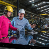 Tecnoglass, empresa líder en la producción de vidrio arquitectónico y ventanas de aluminio y vinilo de alta calidad