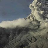 Volcán Puracé emisión de ceniza